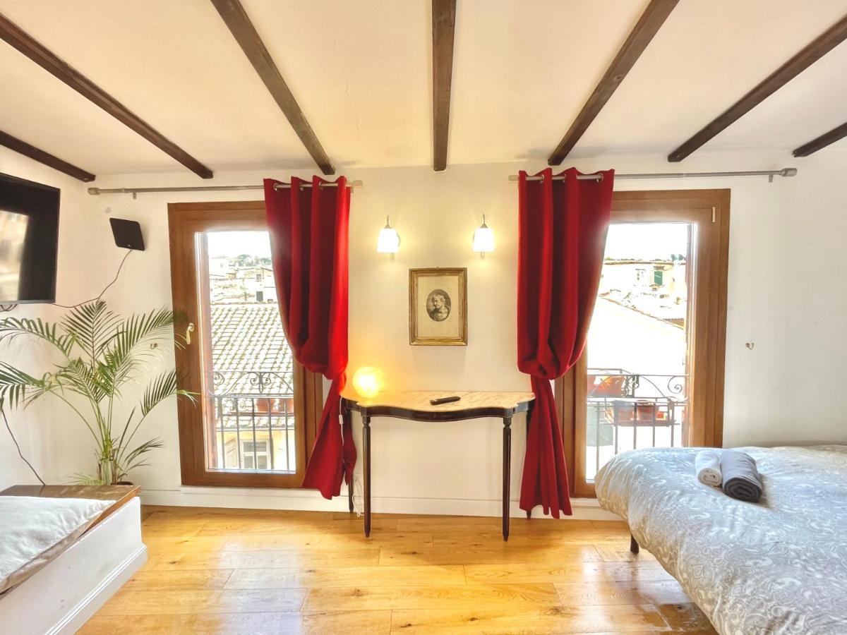 Mattia'S Penthouse - View Over Trastevere Roofs, Rome